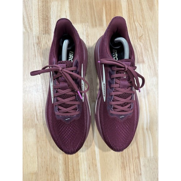 Brooks Ghost 17 Women’s Size 10.5 Burgundy Running Shoes - Picture 2 of 8